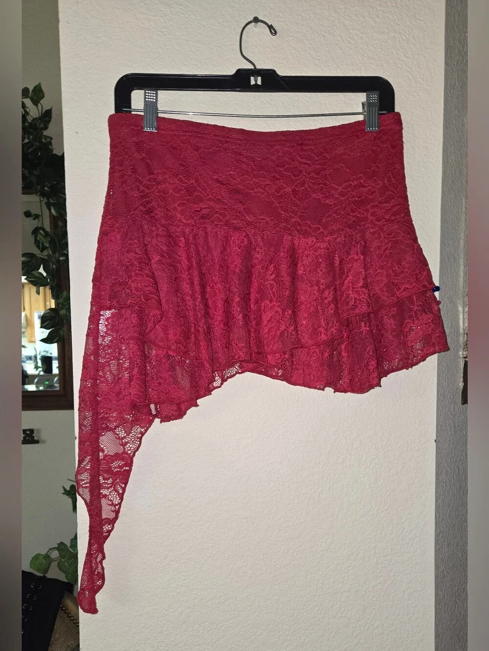 Lace Skort L. New.